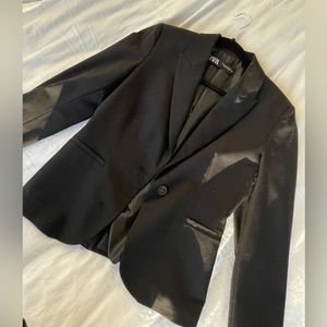 Zara Fitted Blazer